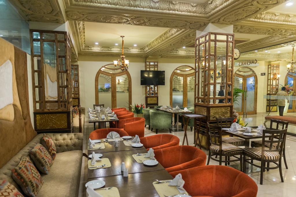 Luxus Grand Hotel Lahore Eksteriør billede